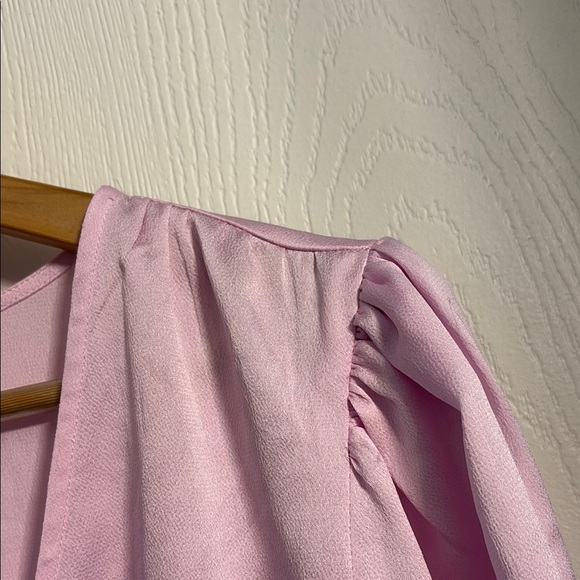 Elegant Pink Wrap Top - Picture 6 of 7